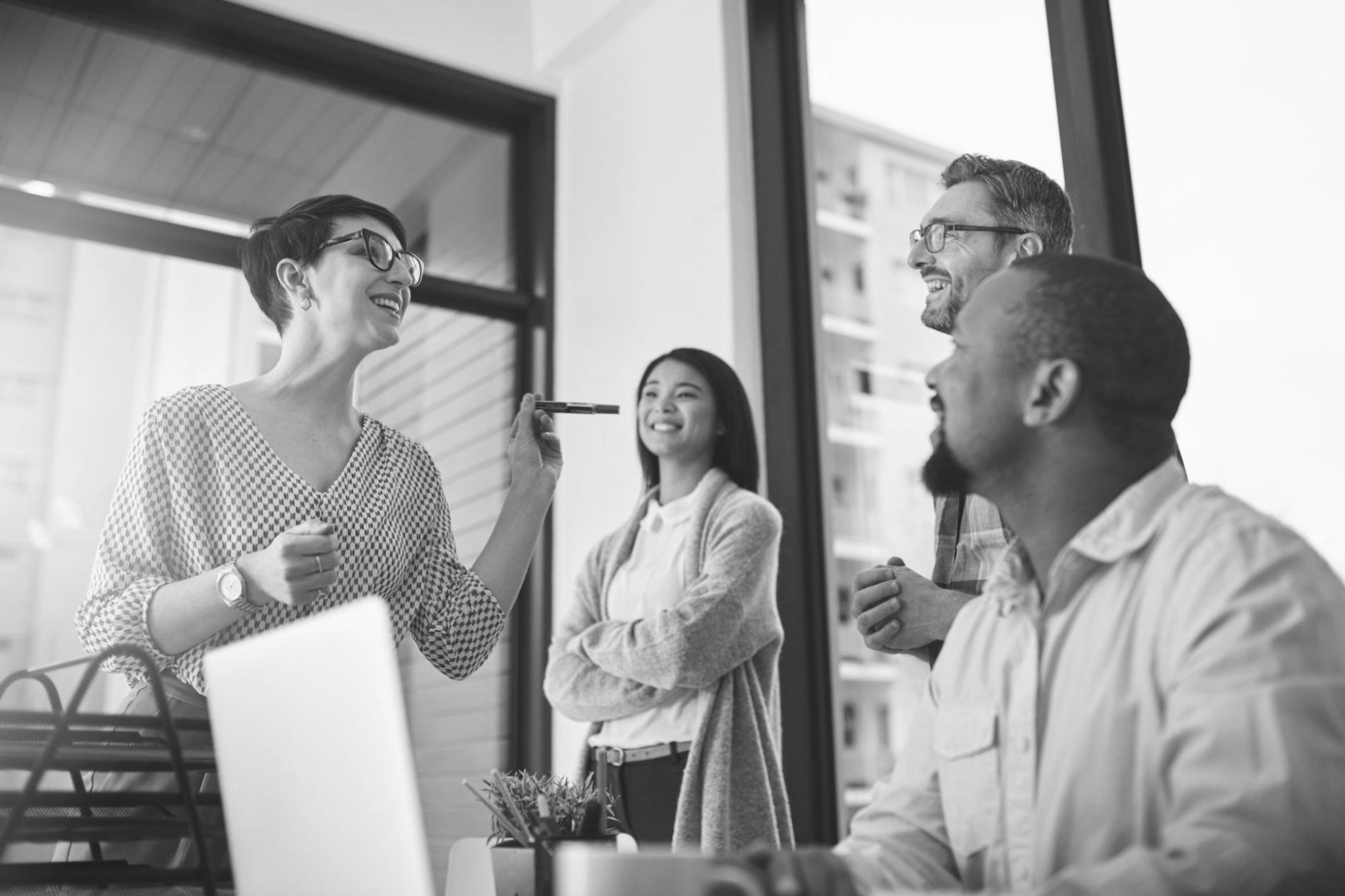 Instructor reviewing local SEO strategy with a student online